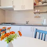 Amazing In With Wifi Apartamento *