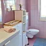 Amazing In With Wifi Apartment *